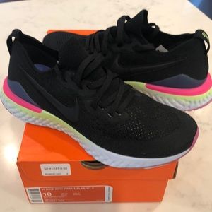 Nike epic react flyknit 2 woman’s sneakers